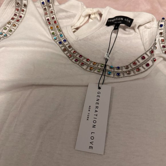 Lovely Linen - Picture 3 of 5